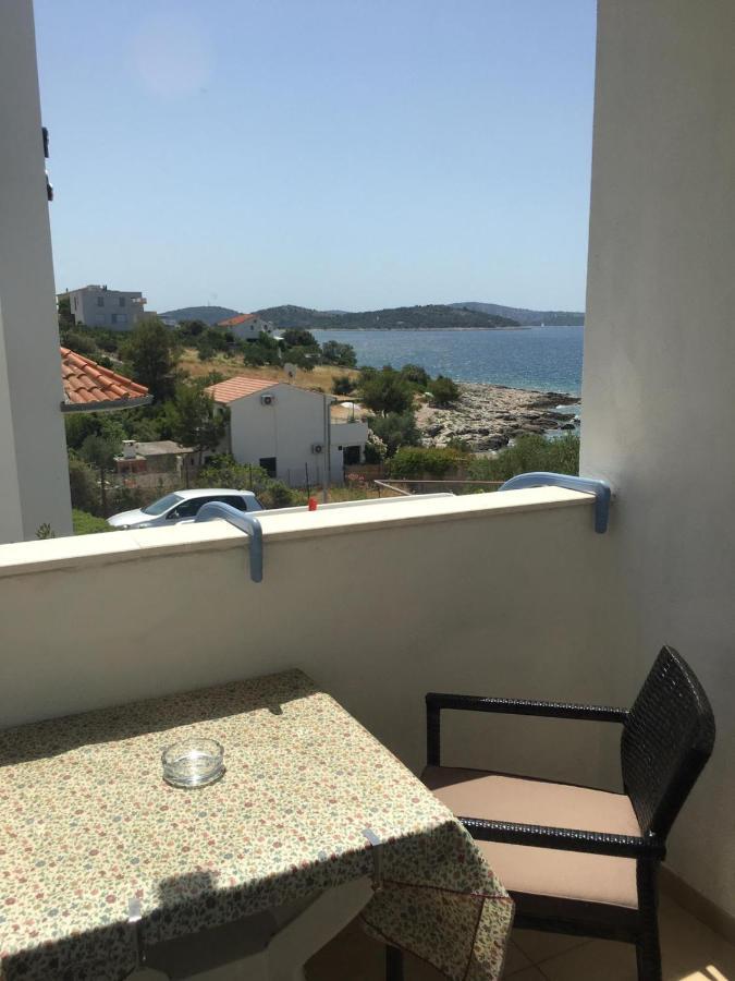 Beach House Paradiso โรกอซนิซา ภายนอก รูปภาพ